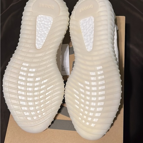 Yeezy Boost 350 v2 bone - Picture 6 of 7